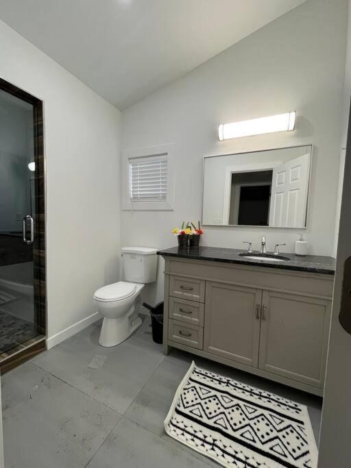 Вилла Luxury 2Br Within Walking Distance To Nightlife!! Ковингтон Экстерьер фото